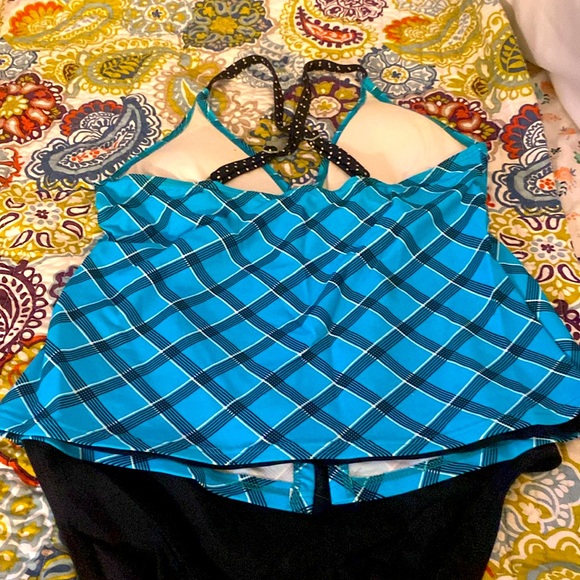 Beach Diva swim suit, two piece. Turquoise and black . - Picture 2 of 4
